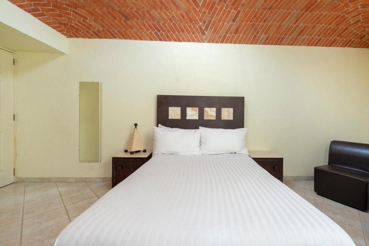 Capital O Cava Piedra Hotel Tequisquiapan Exterior foto